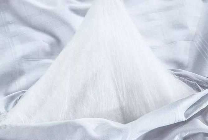 蠶絲被蓋久了成團(tuán)怎么處理好