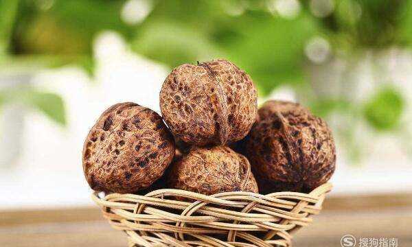 鮮核桃和干核桃區(qū)別,新鮮核桃和干核桃哪個(gè)更有營(yíng)養(yǎng)圖3