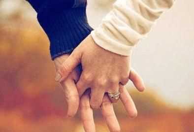 19年結婚紀念日怎么發(fā)朋友圈