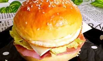 雞蛋漢堡面糊怎么調(diào)才酥脆,雞蛋漢堡里面的米漿怎么調(diào)圖8