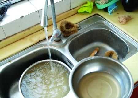 自來水放在桶里多少天會變質(zhì)