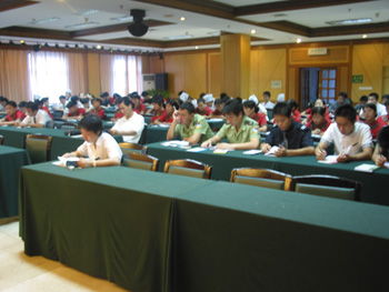 加強全員安全知識教育培訓