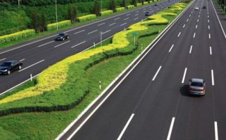 高速公路安全生產(chǎn)知識(shí)考試題