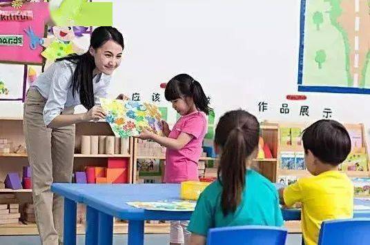 幼兒園安全教育知識手抄報內(nèi)容有哪些內(nèi)容