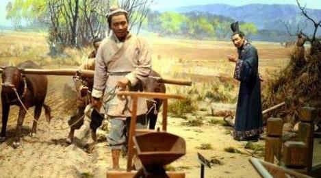 男怕初一女怕十五是什么意思