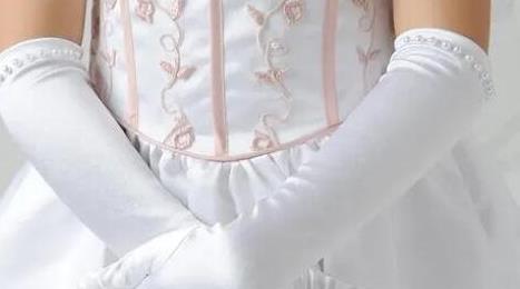 公主為什么要戴手套