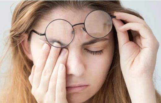 右眼跳女人是什么預(yù)兆