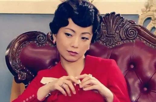 八面玲瓏的女人可怕