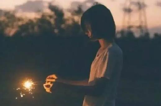 女人心累壓力大的短句