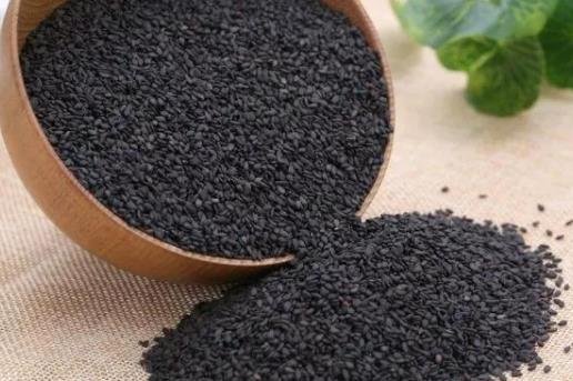 女人掉頭發(fā)吃什么調(diào)理