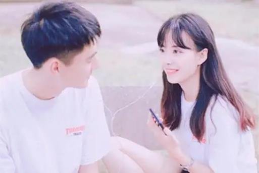 摩羯男喜歡一個(gè)人的表現(xiàn)