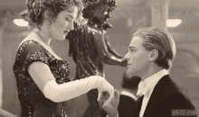 異地戀正能量句子說(shuō)說(shuō)心情