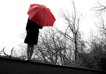 關(guān)于撐傘的正能量句子