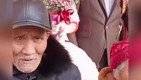 可憐天下父母心類似的句子,形容可憐天下父母心的句子,可憐天下父母心經(jīng)典句子