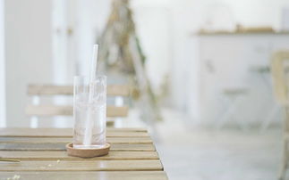 作報(bào)告正能量的句子