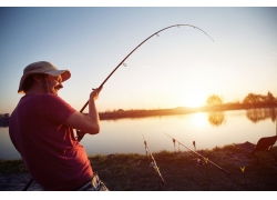 4月份清晨釣魚有哪些方法