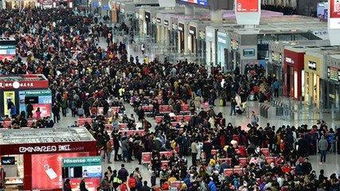 春運(yùn)用了哪些角度的描寫方法