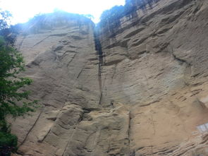 關(guān)于天游峰的詩句