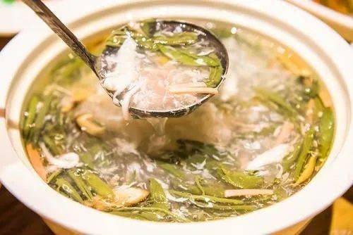 帶有美食的詩句古詩詞