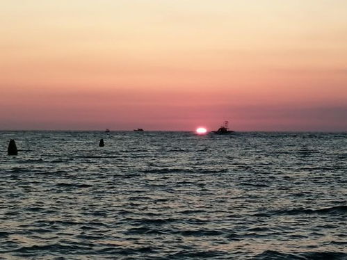 關(guān)于海邊的愛(ài)情詩(shī)句