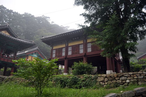 關于岳麓山美景的詩句