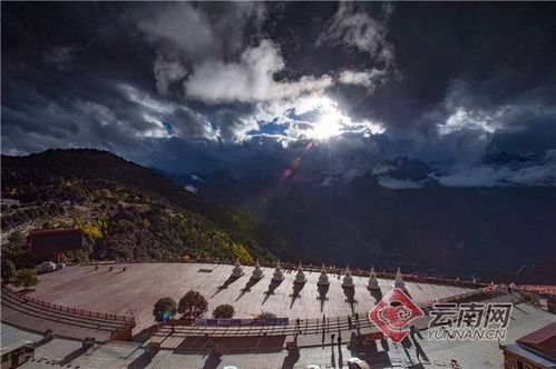 描寫雪域高原的古詩句