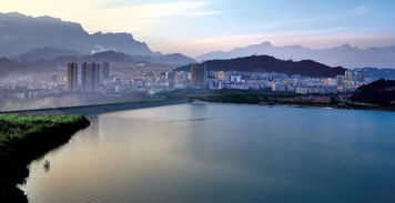 關于秭歸城的詩句