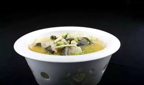 關(guān)于湯水的詩句