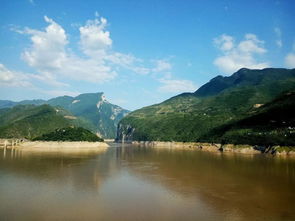 描寫祖國名山的詩句,贊美祖國名山的詩句,描寫祖國名山的詩句有哪些