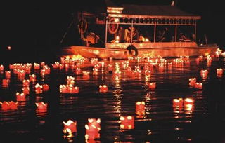 關(guān)于農(nóng)歷七月十五的詩句古詩