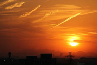 關(guān)于斜陽余暉的詩句