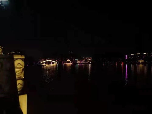 關(guān)于隔岸的詩句