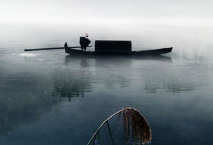 關(guān)于描寫船的詩句二句