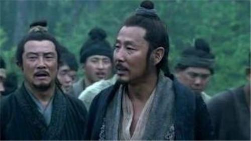 三句關(guān)于風(fēng)和云的詩句