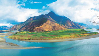 關(guān)于長(zhǎng)江第一灣的詩(shī)句