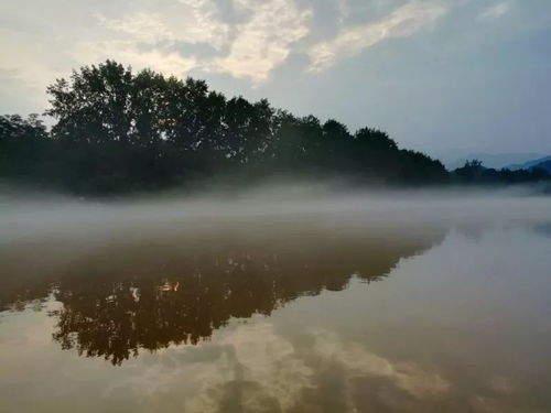 關(guān)于波光瀲滟的詩句