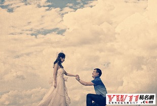 關于愛情自己的詩句經(jīng)典