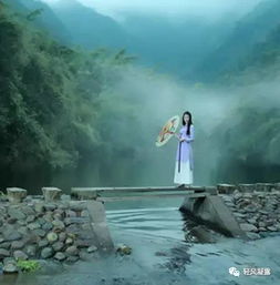 關于春天醒來的詩句