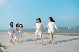 描寫八月的優(yōu)美古詩句,描寫雪的優(yōu)美古詩句,描寫九月的優(yōu)美古詩句