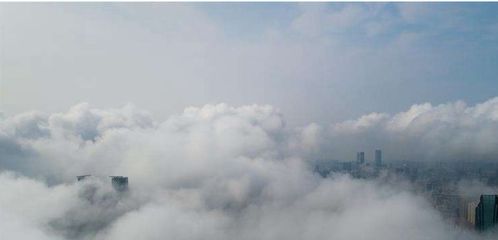 描寫山和云霧的古詩(shī)句