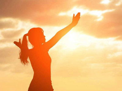 形容女子堅(jiān)強(qiáng)古詩(shī)句