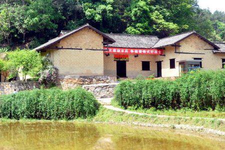 形容故鄉(xiāng)的古詩句