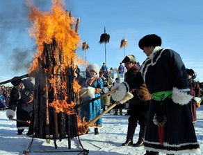 關(guān)于蒙古節(jié)日的詩句