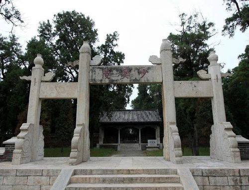 關(guān)于少昊陵的詩句