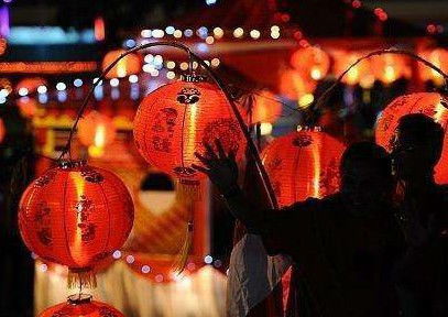 我收集到的關(guān)于元宵節(jié)的詩句有