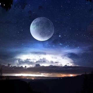 關(guān)于月亮的唯美詩句短語成語,關(guān)于月亮的唯美詩句子,關(guān)于月亮的唯美詩句有哪些