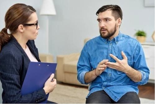 文員職業(yè)生涯人物訪談報告(職業(yè)生涯人物訪談報告)