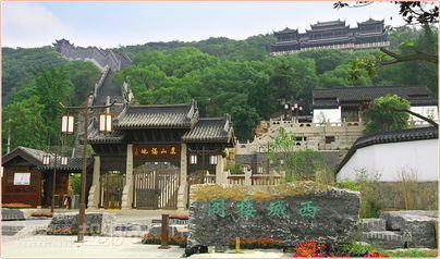 西城樓閣作文開頭