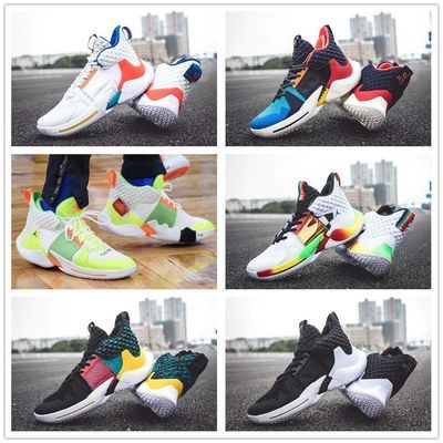 我和運(yùn)動(dòng)鞋(我和我的運(yùn)動(dòng)鞋作文600字)