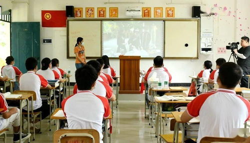 非遺進(jìn)校園作文(“非遺”進(jìn)校園作文)